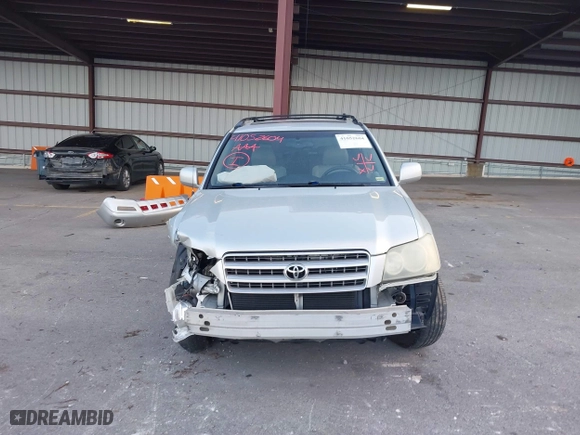 2003 Toyota Highlander with VIN JTEHF21A630114668, listed as a IAAI auction lot 41052604 with 107,151 mi miles. Bid and sale history available at carsss.com. Image 13.