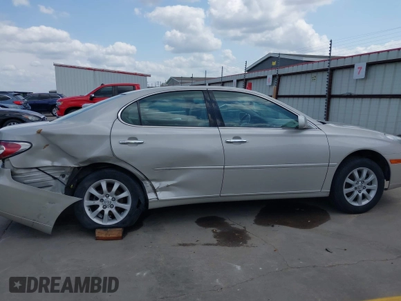 2004 Lexus ES 350 with VIN JTHBA30G240018556, listed as a IAAI auction lot 42131021 with 161,612 mi miles and . Bid and sale history available at DreamBid. Image 13.