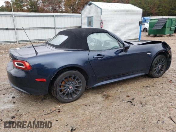 2018 FIAT 124 Spider Abarth z VIN JC1NFAEK7J0136872, wystawiony jako Copart lot #80666394 z przebiegiem 49 041 mil mil oraz Szkoda całkowita • Salvage title. Historia ofert i sprzedaży dostępna na DreamBid. Obrazek 3.
