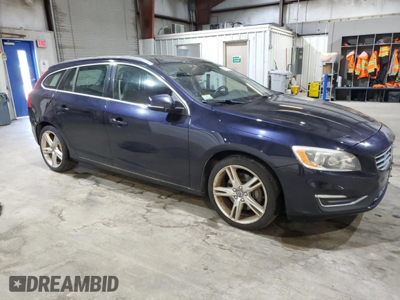 2016 Volvo V60 T5 Premier z VIN YV1612SK2G1309887, wystawiony jako Copart lot #59885775 z przebiegiem 139 271 mil mil oraz Czysty tytuł • Clean title. Historia ofert i sprzedaży dostępna na DreamBid. Obrazek 4.