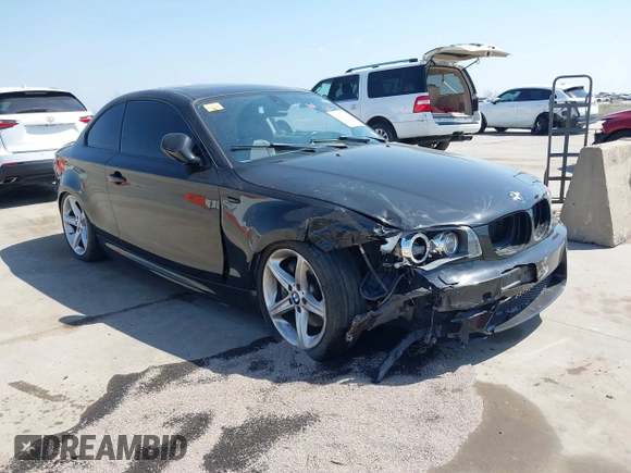 2010 BMW 1 Series 135i with VIN WBAUC7C52AVK81194, listed as a IAAI auction lot 41801510 with 123,925 mi miles and . Bid and sale history available at carsss.com. Image 1.