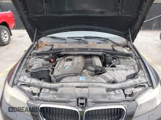 2011 BMW 3 Series 328i xDrive with VIN WBAPK7C55BA772321, listed as a IAAI auction lot 41873123 with 95,500 mi miles. Bid and sale history available at carsss.com. Image 10.