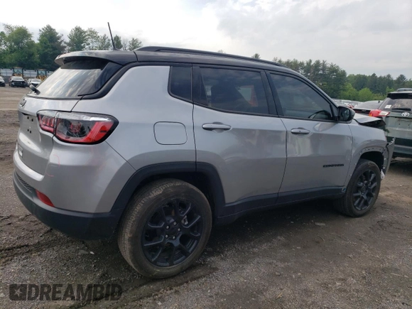 2023 Jeep Compass Latitude с VIN 3C4NJDBN6PT518338, выставлен на аукционе Copart как лот 57117115 с пробегом 29 330 миль миль и Списание • Salvage title. История ставок и продаж доступна на DreamBid. Изображение 3.