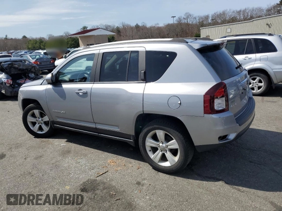 2017 Jeep Compass Latitude z VIN 1C4NJDEB8HD191806, wystawiony jako Copart lot #51328925 z przebiegiem 73 195 mil mil oraz Szkoda całkowita • Salvage title. Historia ofert i sprzedaży dostępna na DreamBid. Obrazek 2.