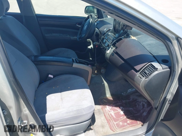 2005 Toyota Prius z VIN JTDKB20U657012346, wystawiony jako IAAI lot #42275718 z przebiegiem 180 851 mil mil oraz . Historia ofert i sprzedaży dostępna na DreamBid. Obrazek 5.