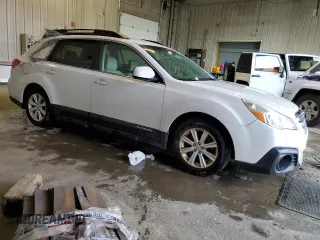 2014 Subaru Outback 2.5i Limited with VIN 4S4BRBKC1E3322018, listed as a Copart auction lot 53619914 with 166,597 mi miles and Salvage Title. Bid and sale history available at carsss.com. Image 4.
