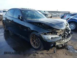 2011 BMW 3 Series 335d z VIN WBAPN7C55BA781544, wystawiony jako IAAI lot #41251778 z przebiegiem 113 440 mil mil oraz . Historia ofert i sprzedaży dostępna na DreamBid. Obrazek 1.