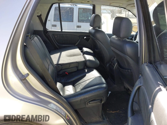 2005 Mercedes-Benz M 350 with VIN 4JGAB57E75A531903, listed as a IAAI auction lot 42497065 with 125,027 mi miles and . Bid and sale history available at DreamBid. Image 8.