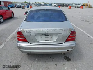 2001 Mercedes-Benz S-Class 6.0L with VIN WDBNG78JX1A191170, listed as a IAAI auction lot 42034966 with 1 mi miles. Bid and sale history available at carsss.com. Image 13.