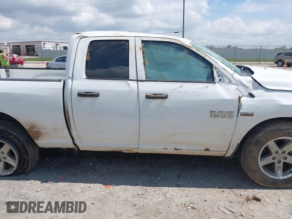 2016 Ram 1500 Express z VIN 1C6RR7FT5GS135696, wystawiony jako IAAI lot #42245486 z przebiegiem 150 056 mil mil oraz . Historia ofert i sprzedaży dostępna na DreamBid. Obrazek 13.