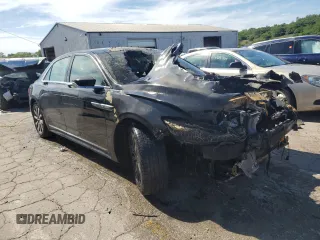 2017 Lincoln Continental Livery with VIN 1LN6L9UK2H5605178, listed as a Copart auction lot 58097624 with 0 mi miles and Non Repairable. Bid and sale history available at carsss.com. Image 4.