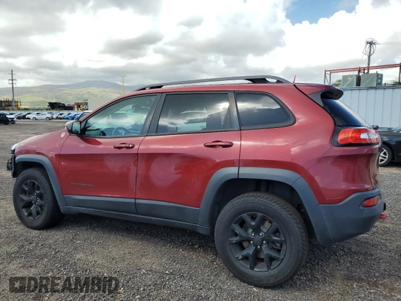 2017 Jeep Cherokee Trailhawk z VIN 1C4PJMBSXHW557783, wystawiony jako Copart lot #53978135 z przebiegiem 103 554 mil mil oraz Szkoda całkowita • Salvage title. Historia ofert i sprzedaży dostępna na DreamBid. Obrazek 2.