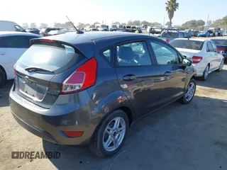 2019 Ford Fiesta SE with VIN 3FADP4EJ7KM122981, listed as a IAAI auction lot 40235576 with Not Provided miles and . Bid and sale history available at carsss.com. Image 4.