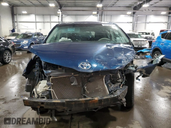 2011 Toyota Sienna SE с VIN 5TDXK3DC9BS117896, выставлен на аукционе Copart как лот 50712425 с пробегом 176 182 миль миль и Списание • Salvage title. История ставок и продаж доступна на DreamBid. Изображение 5.