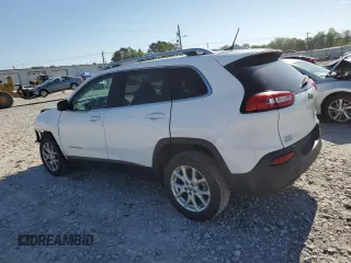 2018 Jeep Cherokee Latitude z VIN 1C4PJLCB4JD558826, wystawiony jako Copart lot #57898555 z przebiegiem 112 498 mil mil oraz Szkoda całkowita • Salvage title. Historia ofert i sprzedaży dostępna na DreamBid. Obrazek 2.