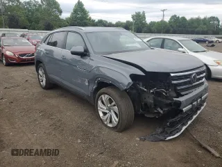 2020 Volkswagen Atlas SE with VIN 1V21E2CA2LC217394, listed as a Copart auction lot 62007135 with 150,599 mi miles and Salvage title. Bid and sale history available at DreamBid. Image 4.