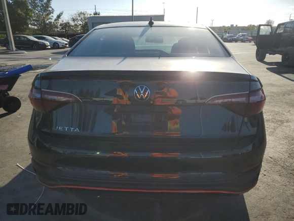 2023 Volkswagen Jetta Sport z VIN 3VWBM7BU1PM052781, wystawiony jako Copart lot #49489745 z przebiegiem 12 394 mil mil oraz Szkoda całkowita • Salvage title. Historia ofert i sprzedaży dostępna na DreamBid. Obrazek 6.
