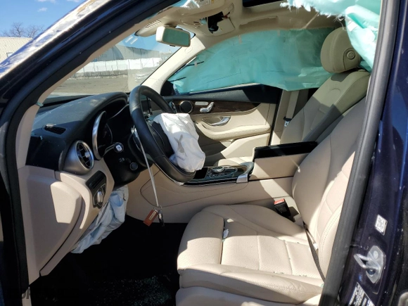 2019 Mercedes-Benz GLC with VIN WDC0G4KB5KV153037, listed as a Copart auction lot 50768415 with 52,018 mi miles and Salvage Title. Bid and sale history available at carsss.com. Image 7.