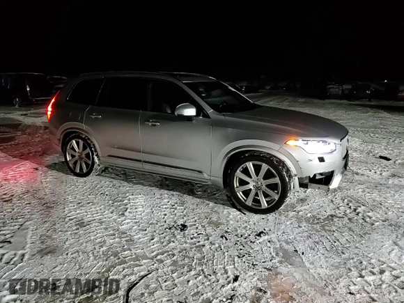 2017 Volvo XC90 Inscription z VIN YV4A22PL0H1168007, wystawiony jako Copart lot #88967015 z przebiegiem 112 924 mil mil oraz Szkoda całkowita • Salvage title. Historia ofert i sprzedaży dostępna na DreamBid. Obrazek 15.