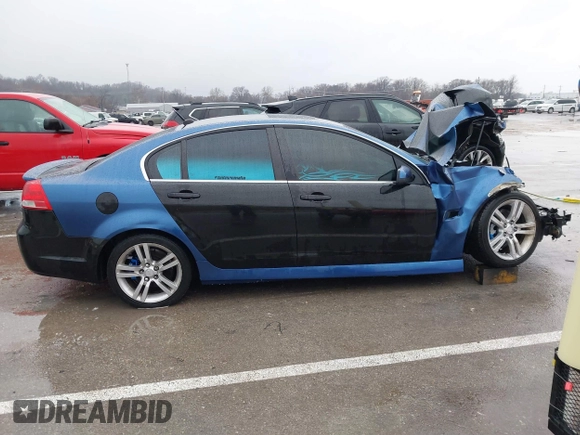 2009 Pontiac G8 z VIN 6G2ER57779L164764, wystawiony jako IAAI lot #41178467 z przebiegiem 205 282 mil mil oraz . Historia ofert i sprzedaży dostępna na DreamBid. Obrazek 14.