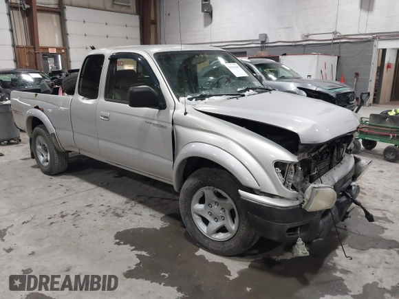 2004 Toyota Tacoma with VIN 5TEWN72N24Z344478, listed as a IAAI auction lot 41548440 with 204,448 mi miles and . Bid and sale history available at DreamBid. Image 1.