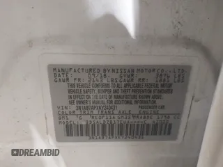 2019 Nissan Sentra S z VIN 3N1AB7APXKY240431, wystawiony jako IAAI lot #41722182 z przebiegiem 81 450 mil mil oraz . Historia ofert i sprzedaży dostępna na DreamBid. Obrazek 9.