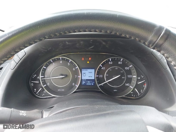 2018 Nissan Armada SL with VIN JN8AY2NC7J9551071, listed as a IAAI auction lot 41801603 with 114,611 mi miles. Bid and sale history available at carsss.com. Image 7.