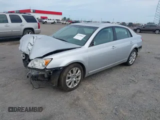 2010 Toyota Avalon XL with VIN 4T1BK3DB6AU369581, listed as a IAAI auction lot 42159063 with 137,996 mi miles and . Bid and sale history available at carsss.com. Image 23.