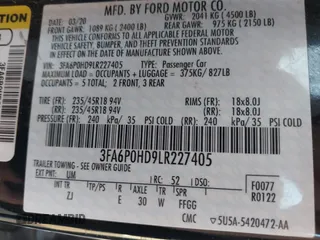 2020 Ford Fusion SE with VIN 3FA6P0HD9LR227405, listed as a IAAI auction lot 41724391 with 51,575 mi miles. Bid and sale history available at carsss.com. Image 9.