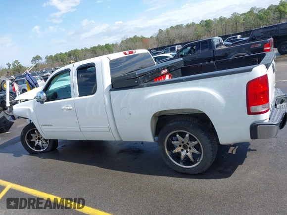 2009 GMC Sierra 1500 with VIN 1GTEC39J69Z260325, listed as a IAAI auction lot 41719022 with 207,647 mi miles and . Bid and sale history available at DreamBid. Image 14.