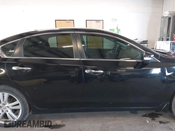 2013 Nissan Altima SV z VIN 1N4BL3AP6DC298237, wystawiony jako IAAI lot #42034845 z przebiegiem 114 273 mil mil oraz . Historia ofert i sprzedaży dostępna na DreamBid. Obrazek 13.