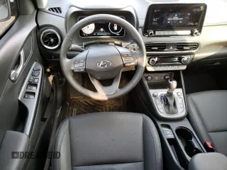 2022 Hyundai Kona Limited with VIN KM8K5CA34NU910962, listed as a Copart auction lot 40102183 with 9,438 mi miles. Bid and sale history available at carsss.com. Image 8.
