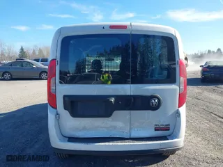 2022 Ram ProMaster City Cargo Van Tradesman with VIN ZFBHRFAB9N6W36788, listed as a IAAI auction lot 41664370 with 127,259 mi miles. Bid and sale history available at carsss.com. Image 17.