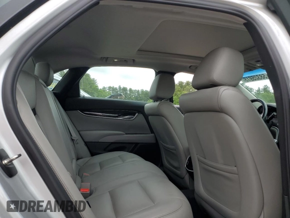 2015 Cadillac XTS Luxury z VIN 2G61M5S3XF9165634, wystawiony jako Copart lot #58325915 z przebiegiem 81 720 mil mil oraz Czysty tytuł • Clean title. Historia ofert i sprzedaży dostępna na DreamBid. Obrazek 10.