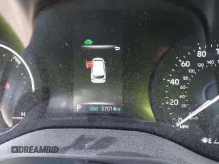 2022 Toyota Sienna LE z VIN 5TDKRKEC7NS095271, wystawiony jako IAAI lot #41998721 z przebiegiem 37 014 mil mil oraz . Historia ofert i sprzedaży dostępna na DreamBid. Obrazek 15.