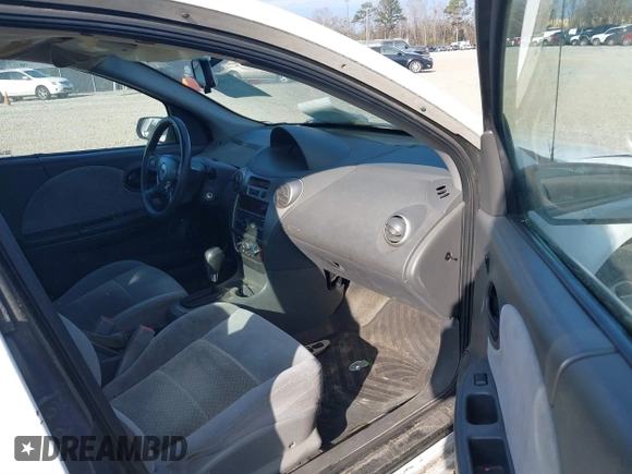 2006 Saturn ION z VIN 1G8AL55F06Z108137, wystawiony jako IAAI lot #41551840 z przebiegiem 132 478 mil mil oraz . Historia ofert i sprzedaży dostępna na DreamBid. Obrazek 5.