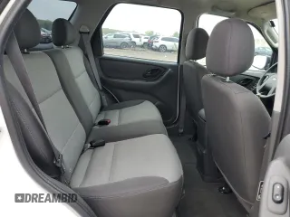 2003 Ford Escape XLS Popular with VIN 1FMYU02183KE05685, listed as a Copart auction lot 53904835 with 98,807 mi miles and Salvage title. Bid and sale history available at DreamBid. Image 11.