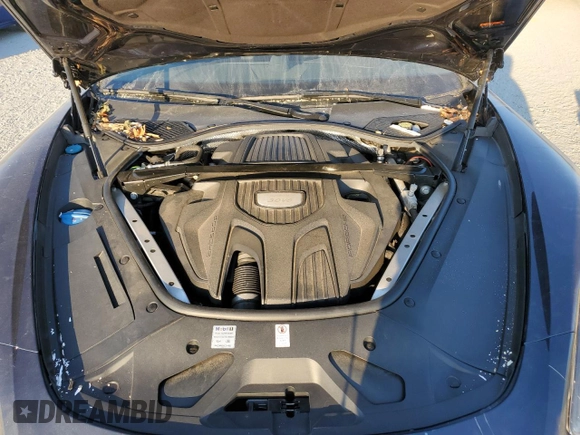 2017 Porsche Panamera with VIN WP0AA2A79HL100858, listed as a Copart auction lot 76724924 with 37,013 mi miles and Salvage title. Bid and sale history available at DreamBid. Image 11.