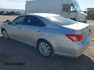 2007 Lexus ES with VIN JTHBJ46GX72144136, listed as a IAAI auction lot 42031389 with 169,111 mi miles. Bid and sale history available at carsss.com. Image 3.