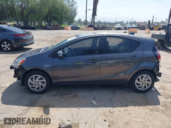 2015 Toyota Prius One with VIN JTDKDTB30F1585994, listed as a IAAI auction lot 41866915 with 99,771 mi miles and . Bid and sale history available at carsss.com. Image 15.