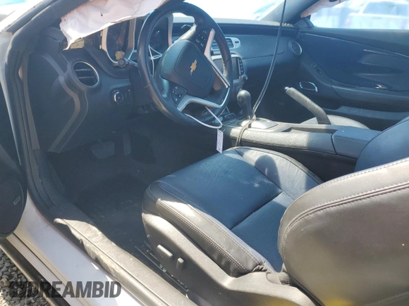 2014 Chevrolet Camaro LT z VIN 2G1FC1E39E9242379, wystawiony jako Copart lot #48046105 z przebiegiem 88 758 mil mil oraz Szkoda całkowita • Salvage title. Historia ofert i sprzedaży dostępna na DreamBid. Obrazek 8.