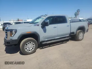 2024 GMC Sierra 2500HD SLT with VIN 1GT49NEYXRF267014, listed as a Copart auction lot 62431405 with 40,230 mi miles and Salvage title. Bid and sale history available at DreamBid. Image 1.