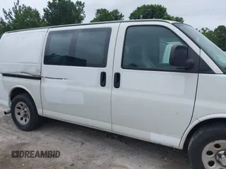 2013 Chevrolet Express Cargo with VIN 1GCSGAFX2D1148701, listed as a IAAI auction lot 42215285 with 265,463 mi miles and . Bid and sale history available at DreamBid. Image 13.