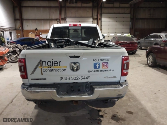 2020 Ram 2500 Big Horn with VIN 3C6UR5DJ3LG112726, listed as a IAAI auction lot 41381429 with 78,143 mi miles. Bid and sale history available at carsss.com. Image 17.