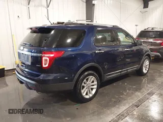 2011 Ford Explorer XLT with VIN 1FMHK8D84BGA01962, listed as a IAAI auction lot 42055957 with 133,977 mi miles and . Bid and sale history available at DreamBid. Image 4.