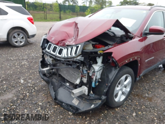 2021 Jeep Compass Latitude with VIN 3C4NJDBB1MT597693, listed as a IAAI auction lot 42187958 with 10,454 mi miles and . Bid and sale history available at DreamBid. Image 6.