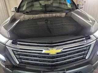 2023 Chevrolet Traverse LT Cloth with VIN 1GNEVGKW6PJ181117, listed as a IAAI auction lot 42069093 with 81,548 mi miles. Bid and sale history available at carsss.com. Image 1.