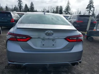2023 Toyota Camry SE with VIN 4T1G11AK3PU810657, listed as a IAAI auction lot 41957968 with 38,297 mi miles. Bid and sale history available at carsss.com. Image 17.