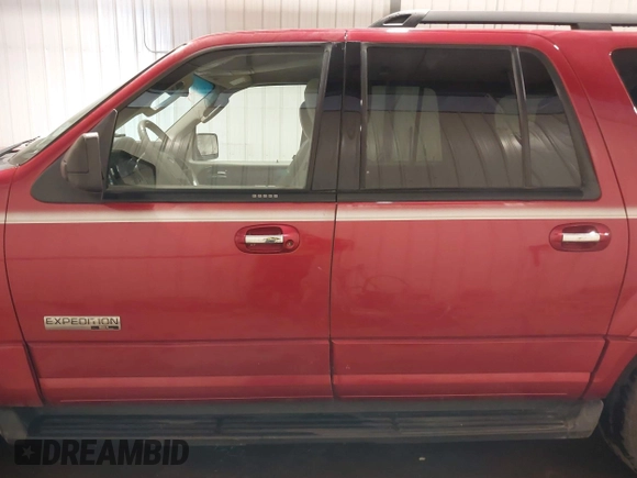 2008 Ford Expedition Max SSV with VIN 1FMFK16548LA47714, listed as a IAAI auction lot 42470440 with 161,240 mi miles and . Bid and sale history available at DreamBid. Image 14.