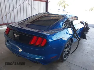 2017 Ford Mustang EcoBoost z VIN 1FA6P8TH1H5239681, wystawiony jako IAAI lot #39953332 z przebiegiem 102 035 mil mil oraz . Historia ofert i sprzedaży dostępna na DreamBid. Obrazek 4.